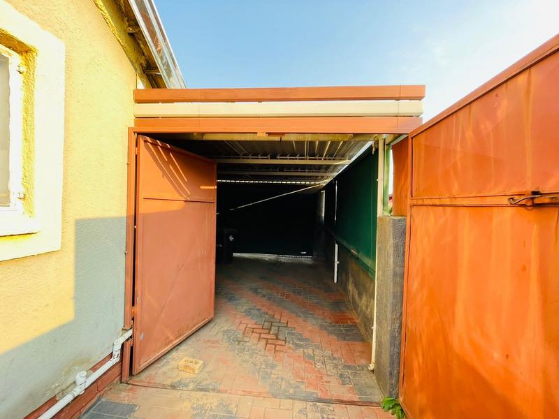 To Let 3 Bedroom Property for Rent in Mabopane Unit X North West